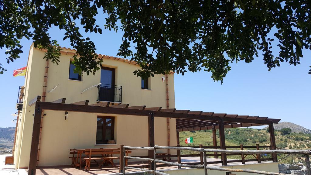 Agriturismo Gessi Калатафими Экстерьер фото